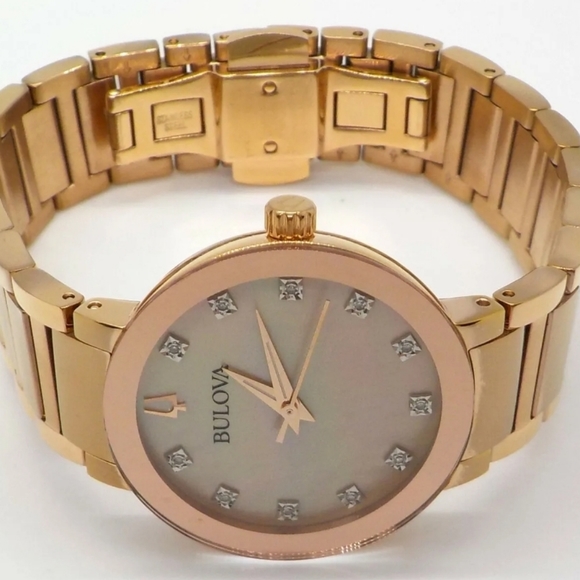 ***NEW*** Bulova Modern Quartz Diamond Mother of Pearl Dial Ladies Watch - Picture 4 of 11